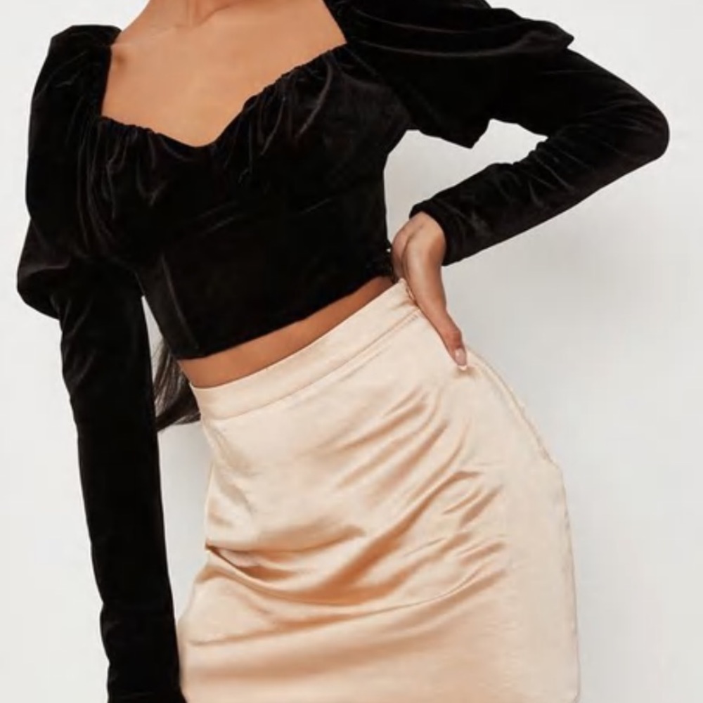MISSGUIDED black velvet puff sleeve milkmaid corset top